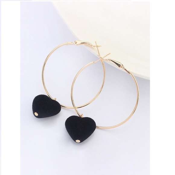 Jewelry - Velvet Heart Earrings Black or Red